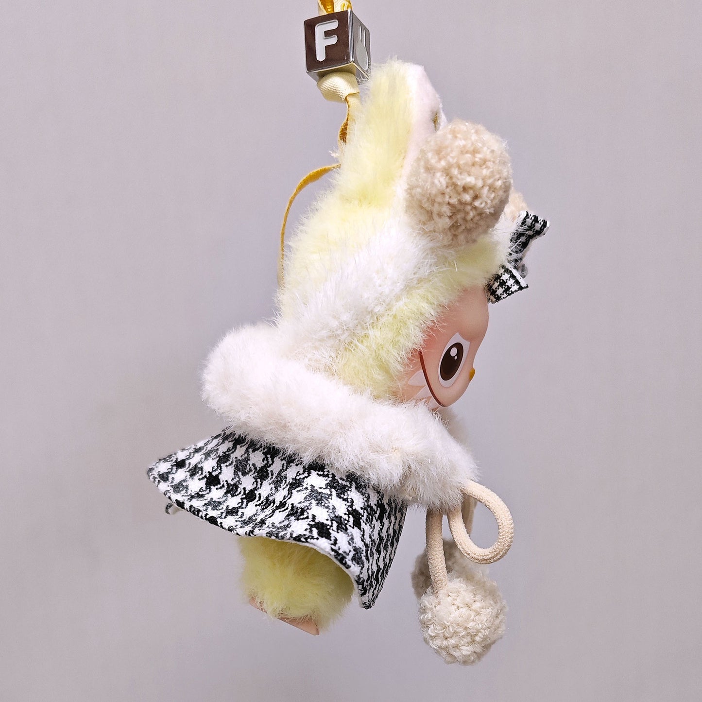 Labubu 4th Generation Doll Outfit - Vintage Houndstooth Plush Set with Glasses & Bow Accessory for 10.5cm Labubu Vinyl Doll