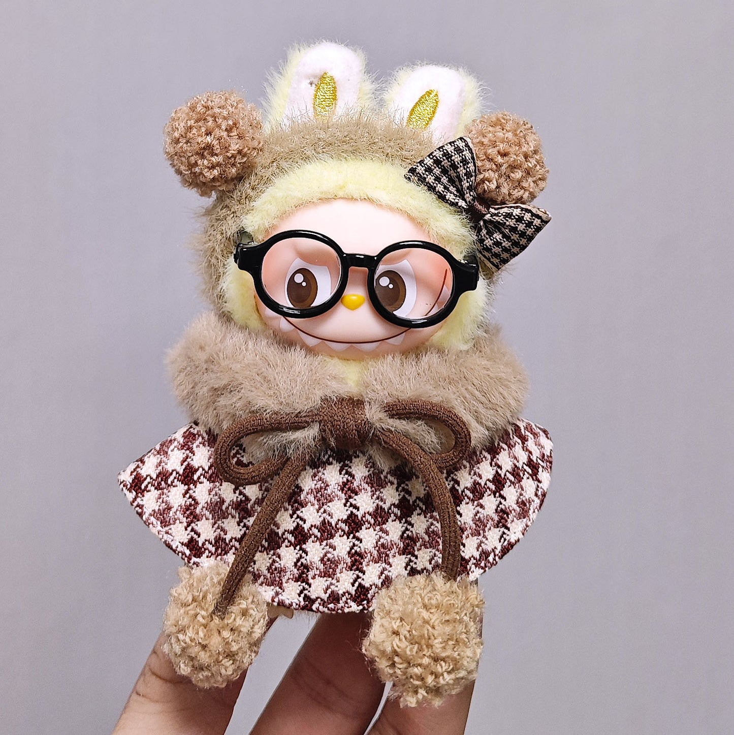 Labubu 4th Generation Doll Outfit - Vintage Houndstooth Plush Set with Glasses & Bow Accessory for 10.5cm Labubu Vinyl Doll