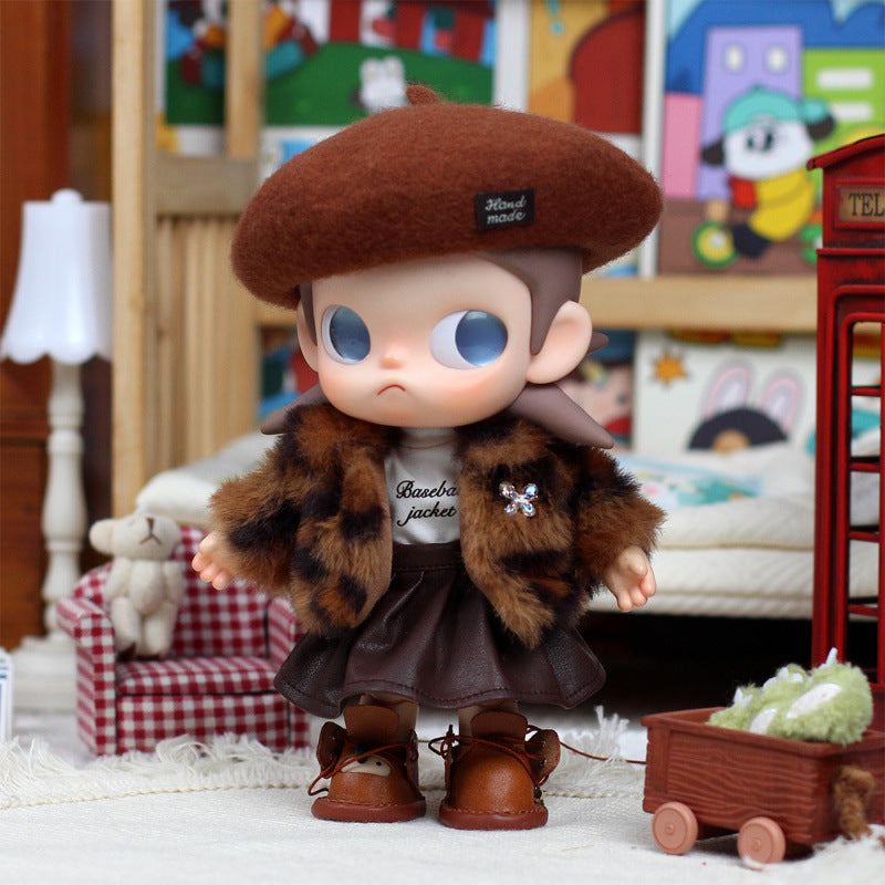 20cm Zsiga 1/8 Articulated Doll Autumn Winter Outfit Set | 4-Piece: Faux Mink Coat + T-Shirt + Leather Skirt + Beret | Fashion Doll Clothing for Collectible Toys