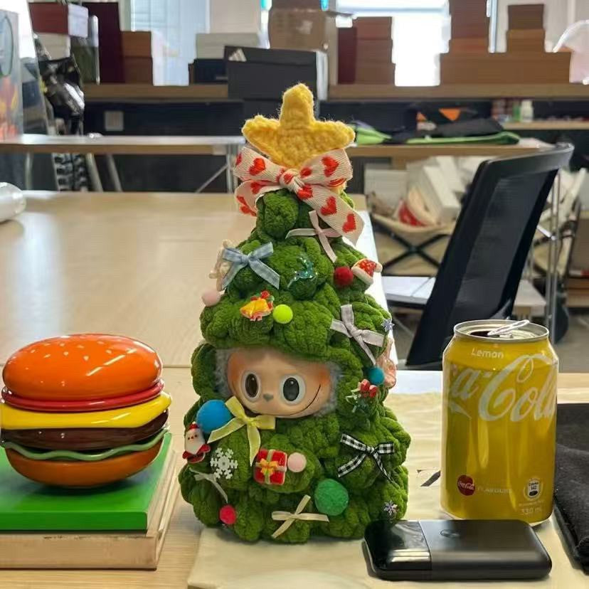 Christmas Limited 15-17cm Doll Outfit, Green Christmas Tree Shape Set with Colorful Decorative Balls and Bows, Hot Sale Festival Style Doll Clothes