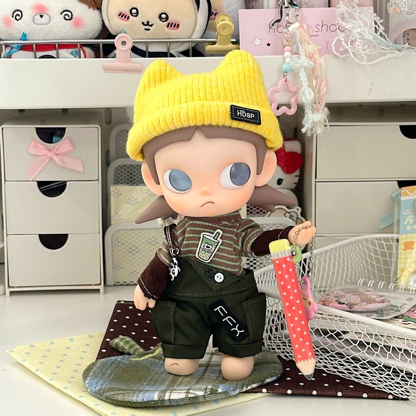 Zsiga 1/8 Articulated Doll Clothes - Three-Piece Casual Workwear Set (Yellow Knitted Beanie + Striped Top + Cargo Overalls) Trendy Doll Outfit Accessories