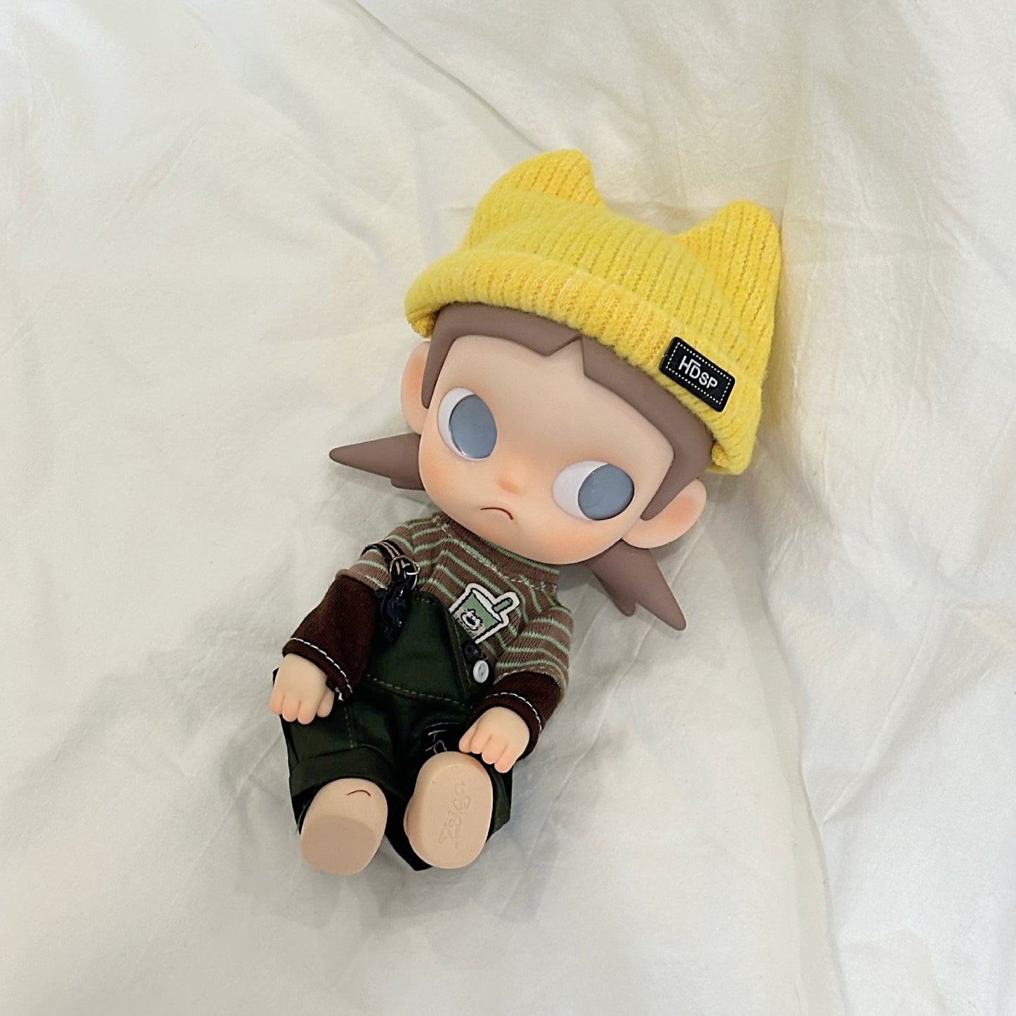 Zsiga 1/8 Articulated Doll Clothes - Three-Piece Casual Workwear Set (Yellow Knitted Beanie + Striped Top + Cargo Overalls) Trendy Doll Outfit Accessories